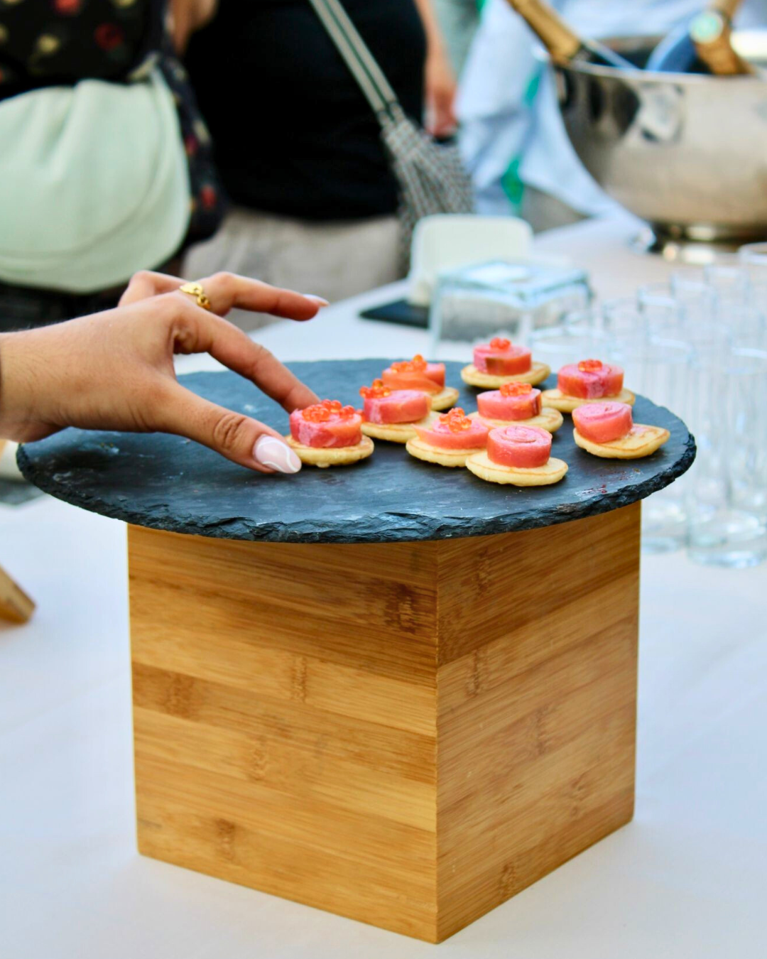 traiteur-Cocktail-blinis-de-saumon