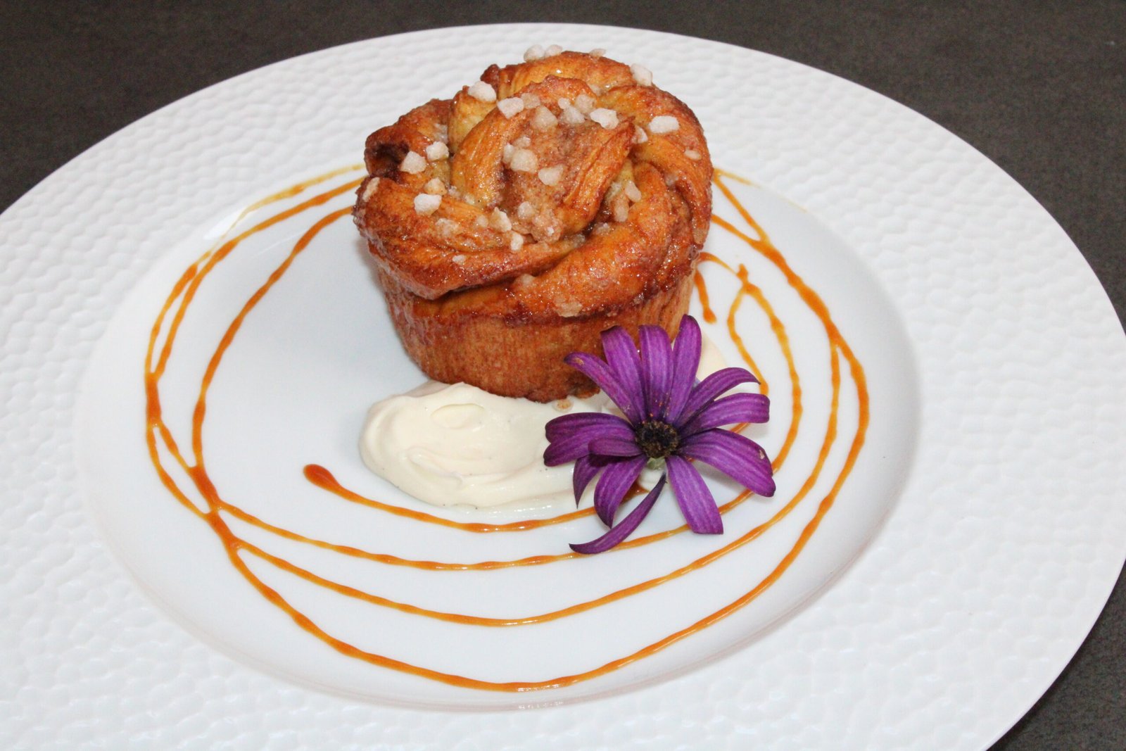 traiteur-Kanelbullar-creme-vanillee